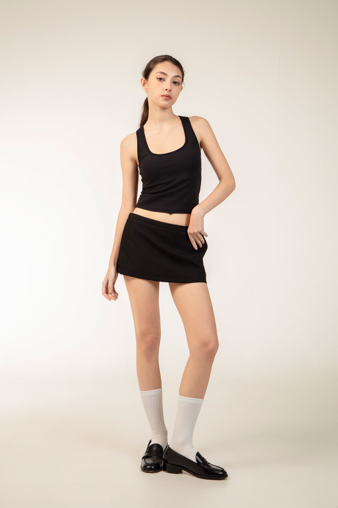 ALICIA Top In Black