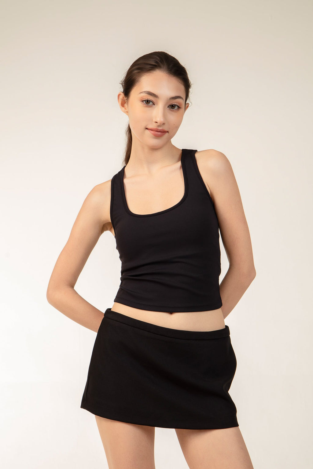 ALICIA Top In Black