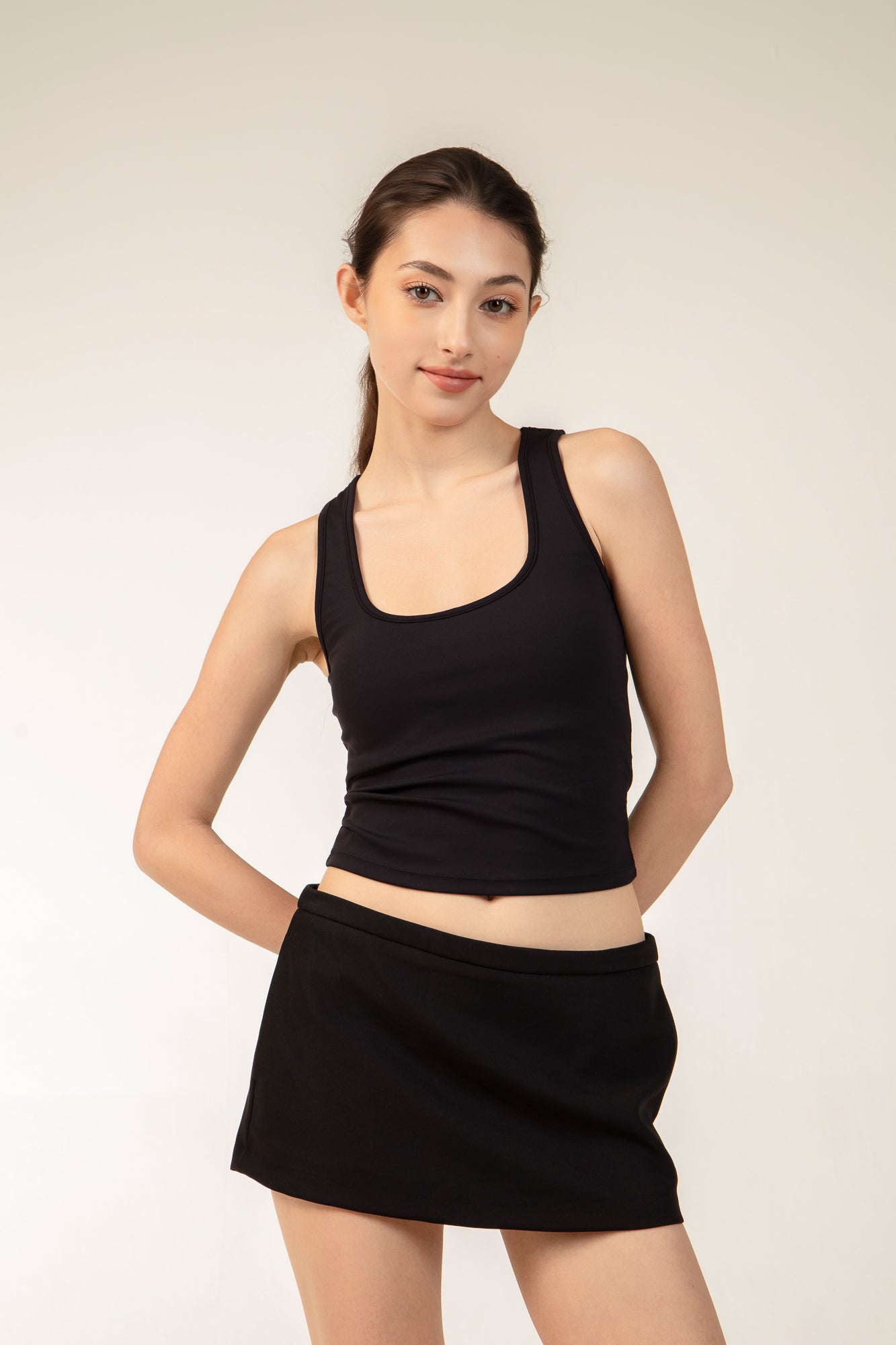 ALICIA Top In Black