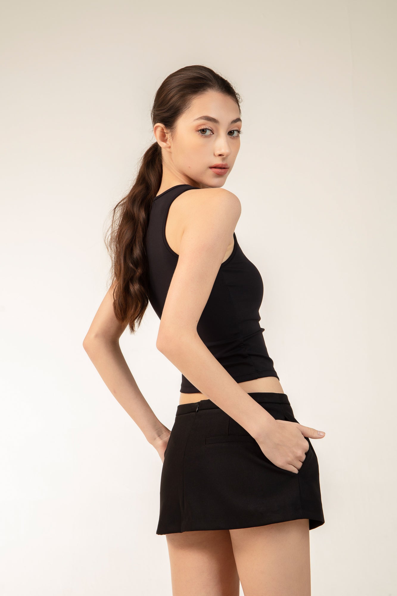 ALICIA Top In Black